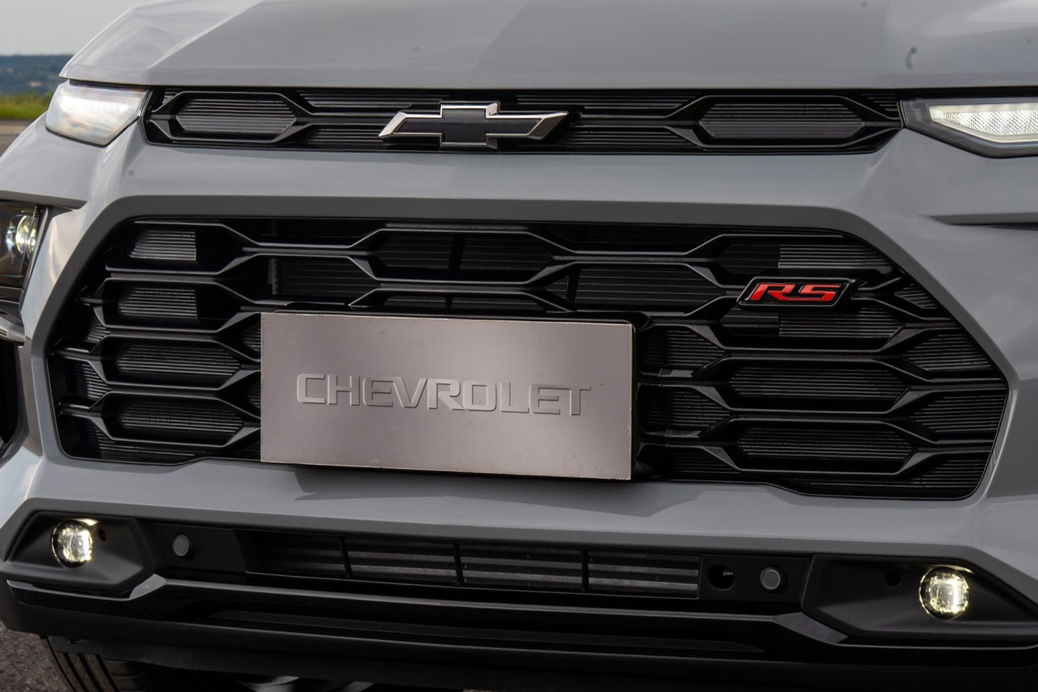 Chevrolet Sonic: parrilla con identidad exclusiva