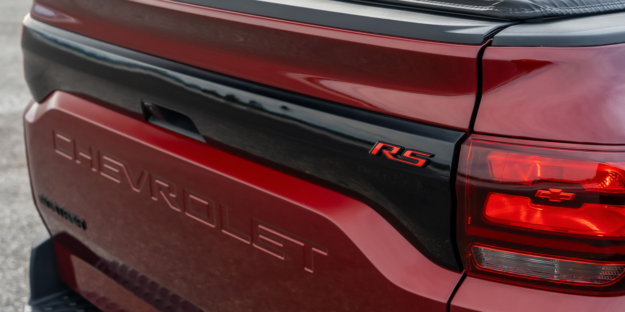 Diseño moderno de la Chevrolet Montana 2026, líneas impactantes.